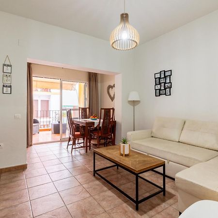 Aoa Casa Triana Familiar Con Terraza Apartman Sevilla Kültér fotó