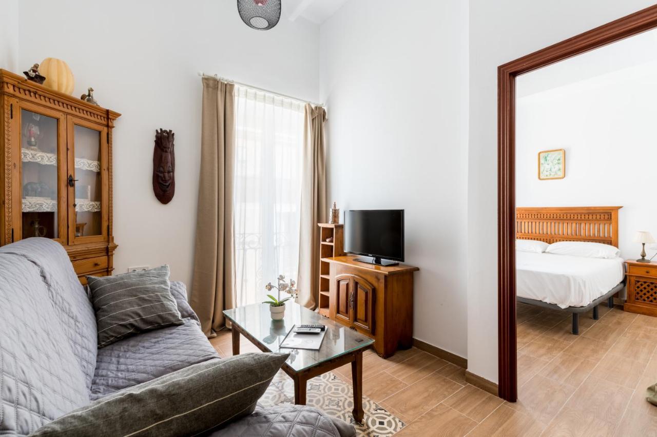 Aoa Casa Triana Familiar Con Terraza Apartman Sevilla Kültér fotó